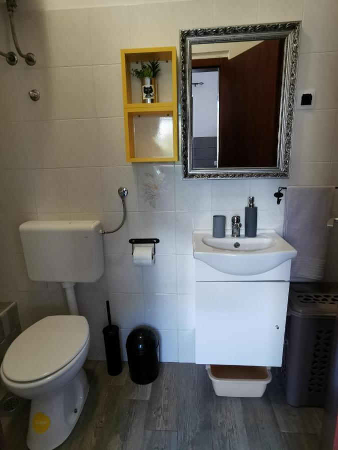 Apartments K&D Pula Ngoại thất bức ảnh