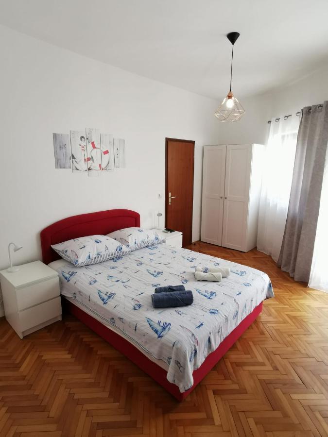 Apartments K&D Pula Ngoại thất bức ảnh